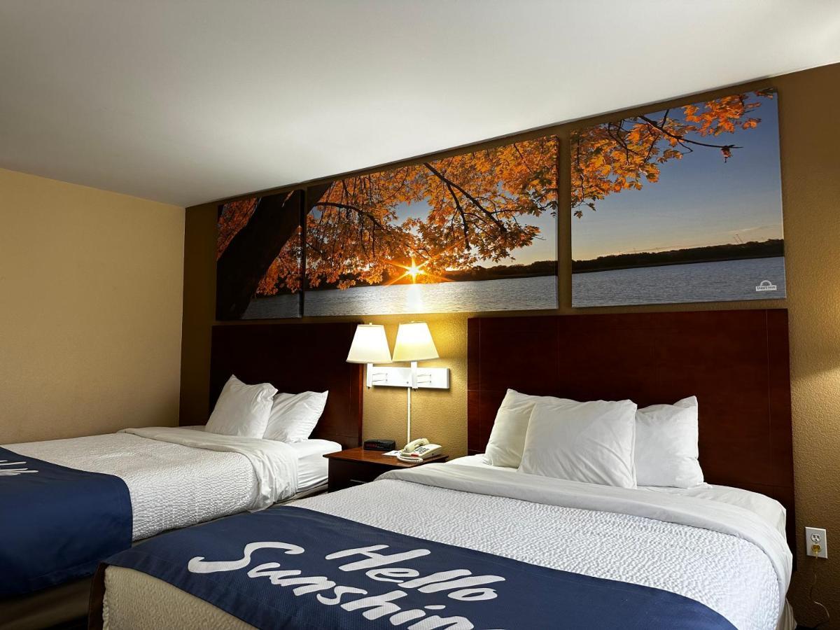 Days Inn By Wyndham Imlay City Exterior foto