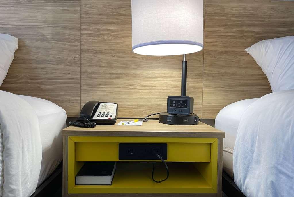 Days Inn By Wyndham Imlay City Cameră foto